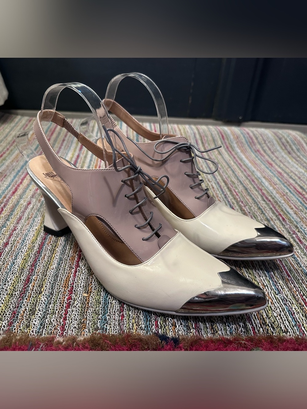 Fluevog NEARLY NEW Big Presence Faraday cream/tan/silver slingback-11 (fit 10.5)
